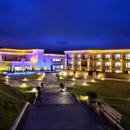 High Mountain Resort-Deqin Εξωτερικό φωτογραφία